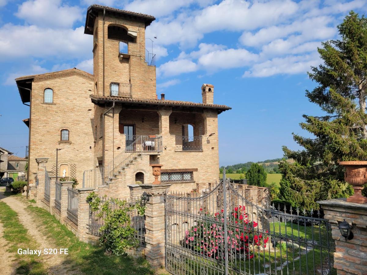 Il Castelletto Di Gomo Apartment Godiasco Екстериор снимка